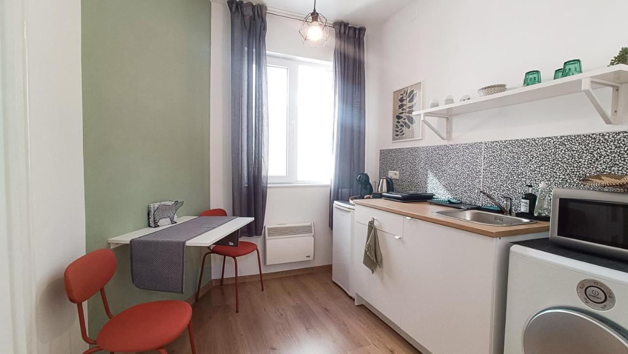וארנה Apartment Balabanov מראה חיצוני תמונה